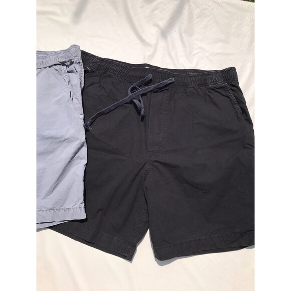 2 American Eagle Men's Trekker Shorts Above The Knee Size Large Black And Grey - Picture 8 of 9